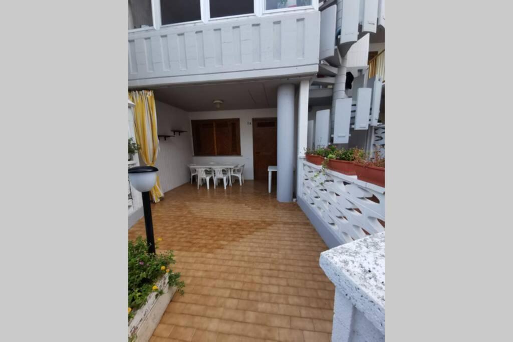 ביצ'לייה Villa Carlo מראה חיצוני תמונה